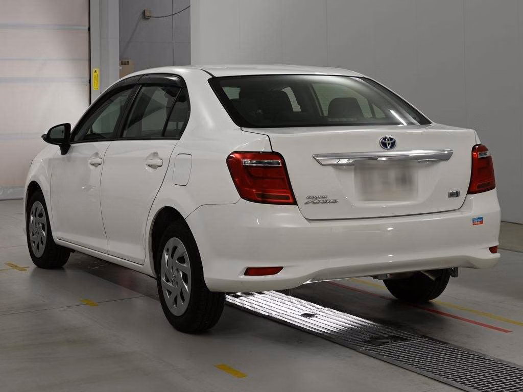 TOYOTA COROLLA AXIO