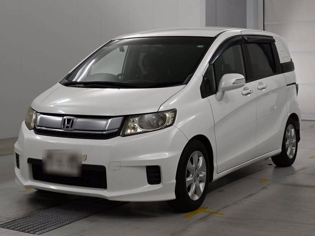 HONDA FREED SPIKE