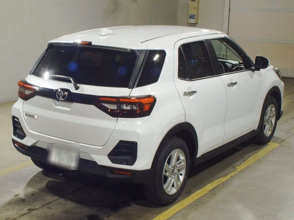 TOYOTA RAIZE