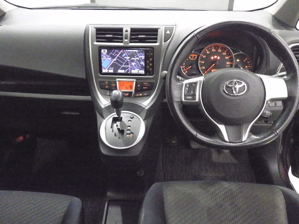 TOYOTA RACTIS