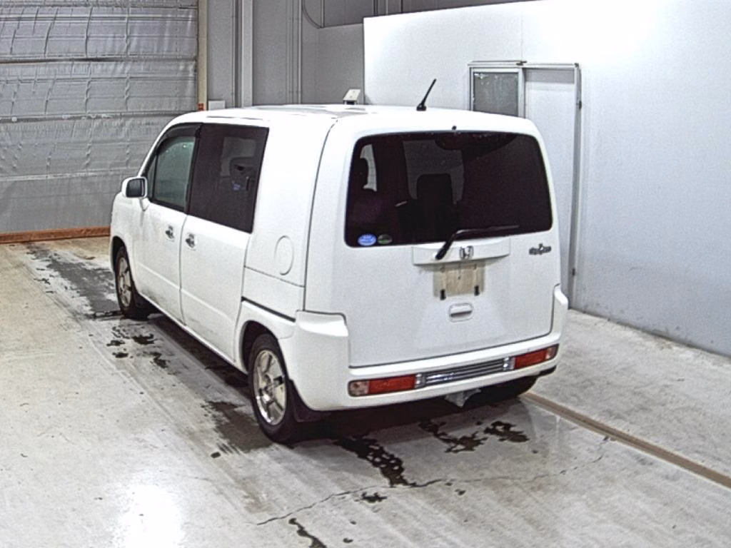 HONDA MOBILIO SPIKE