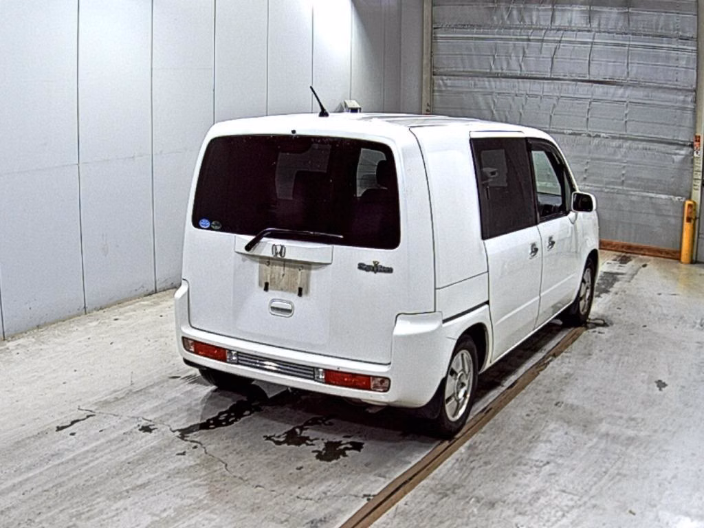 HONDA MOBILIO SPIKE