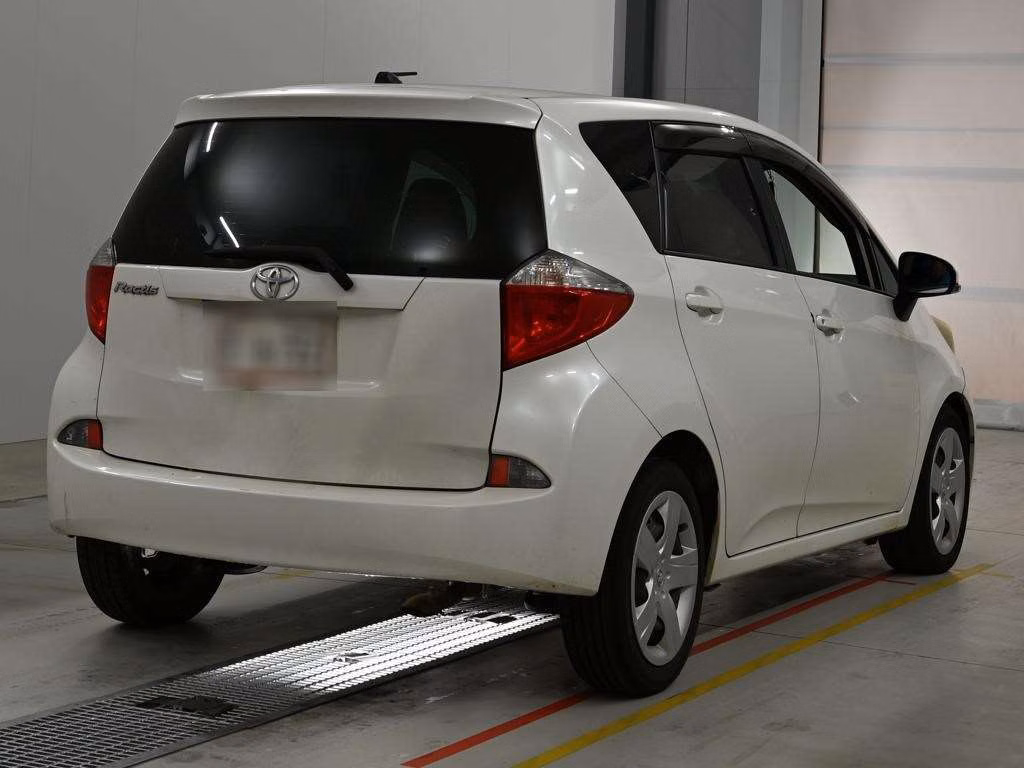 TOYOTA RACTIS