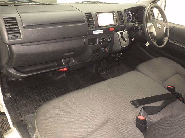 TOYOTA REGIUS ACE