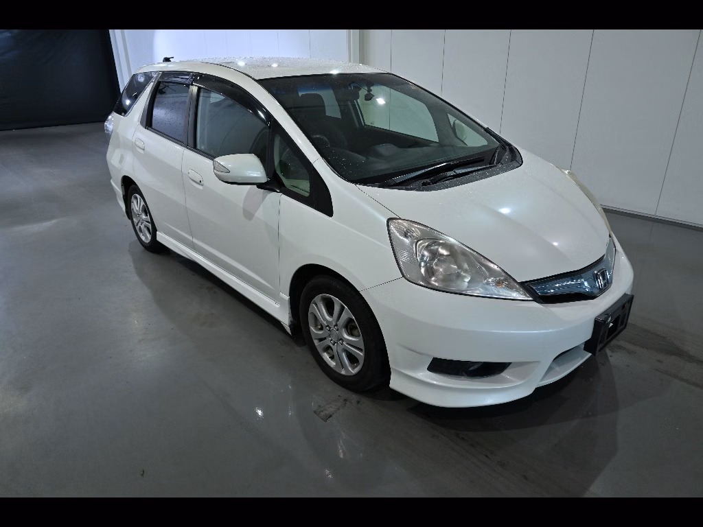 HONDA FIT SHUTTLE