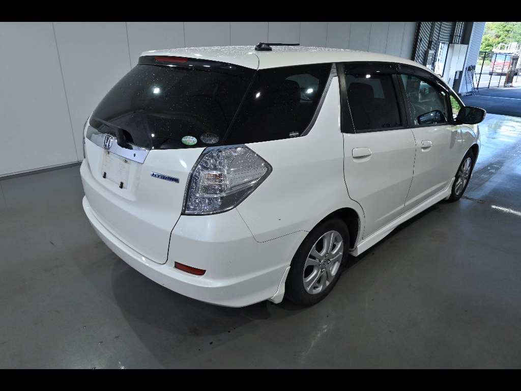 HONDA FIT SHUTTLE