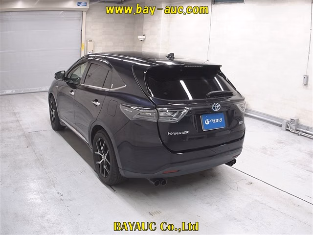 TOYOTA HARRIER