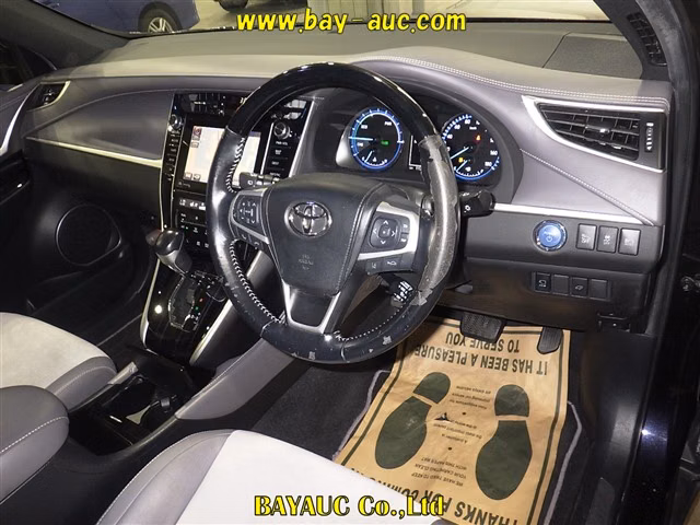 TOYOTA HARRIER