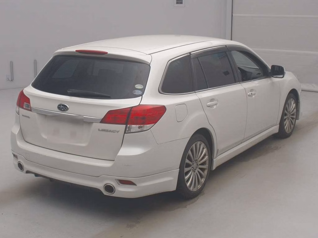 SUBARU LEGACY