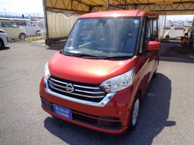 NISSAN DAYZ ROOX