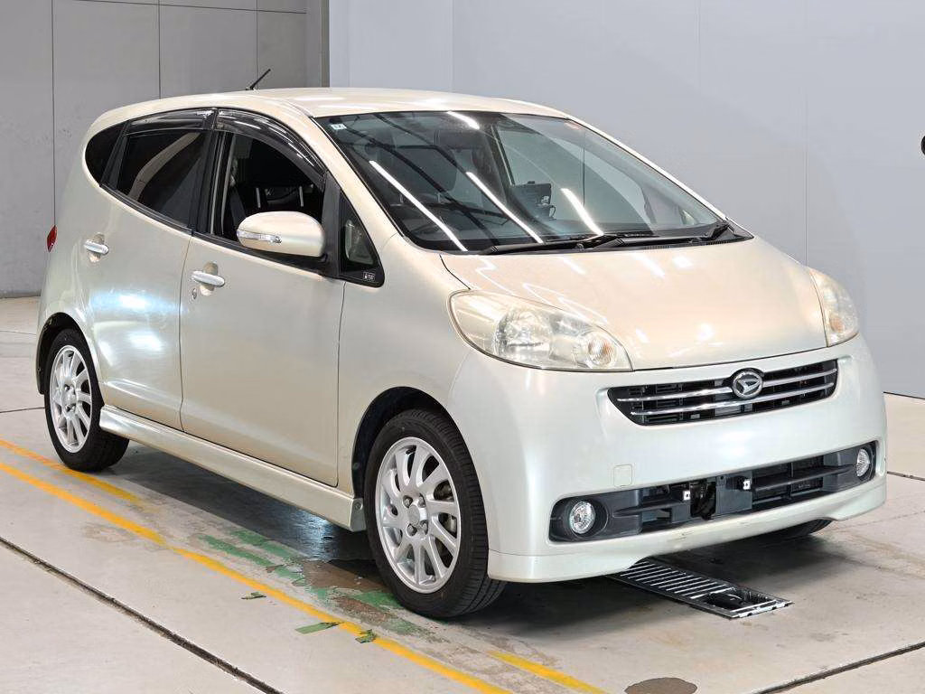 DAIHATSU SONICA