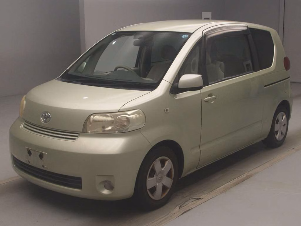 TOYOTA PORTE