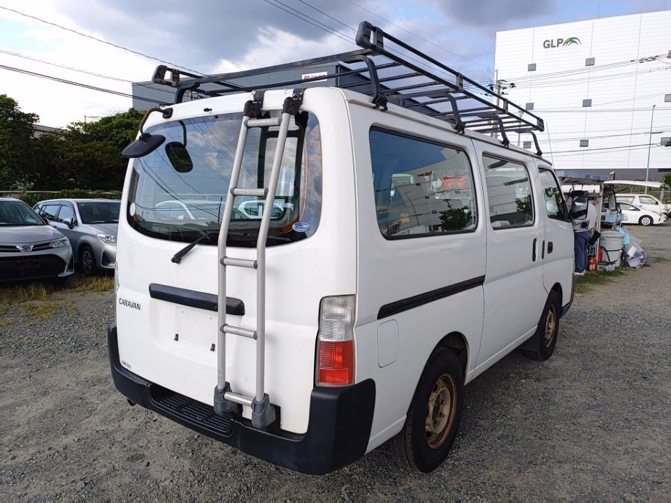 NISSAN CARAVAN
