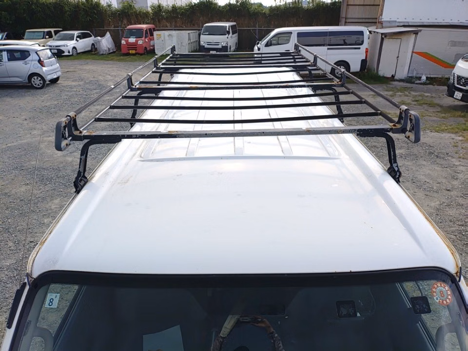 NISSAN CARAVAN