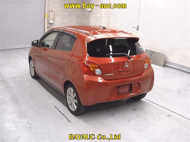 MITSUBISHI MIRAGE