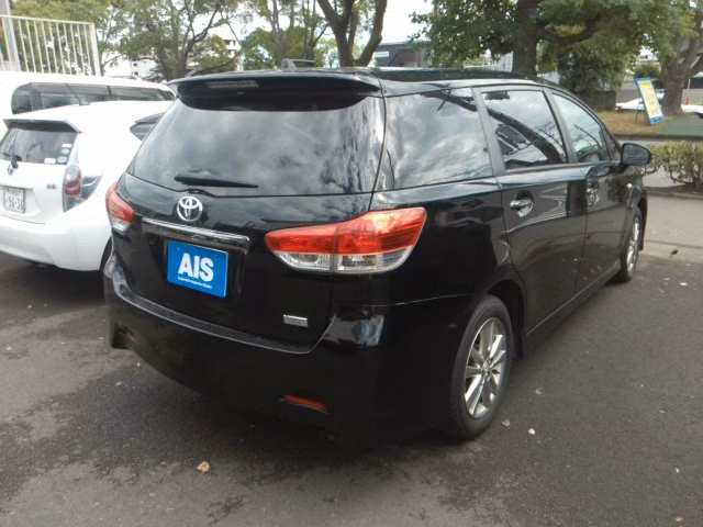 TOYOTA WISH