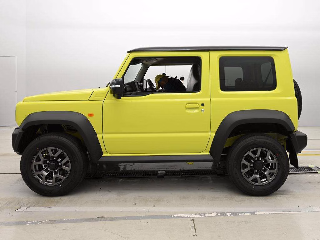 SUZUKI JIMNY SIERRA