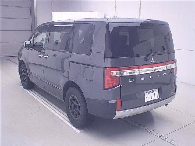 MITSUBISHI DELICA D:5