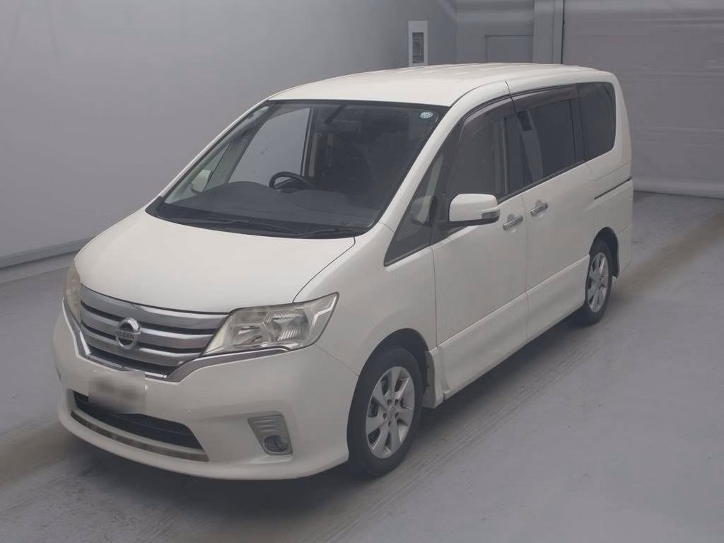NISSAN SERENA