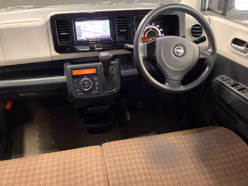 NISSAN MOCO