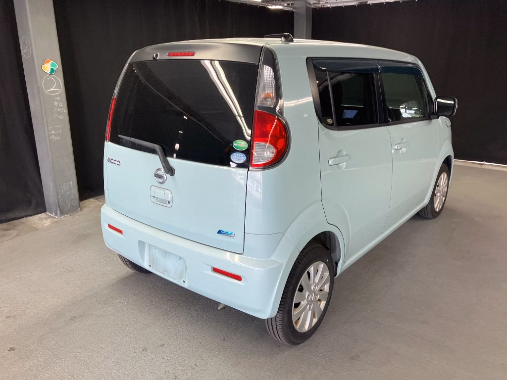NISSAN MOCO