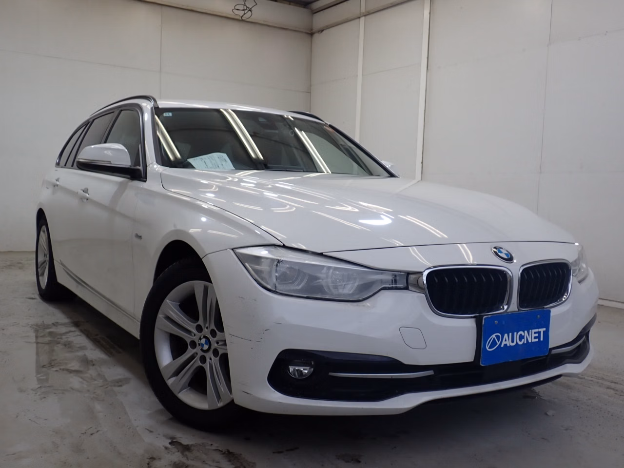 BMW 3-SERIES