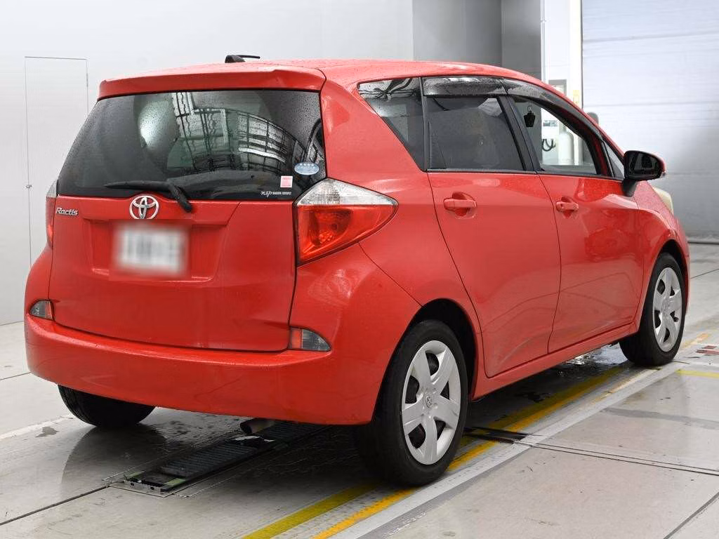 TOYOTA RACTIS