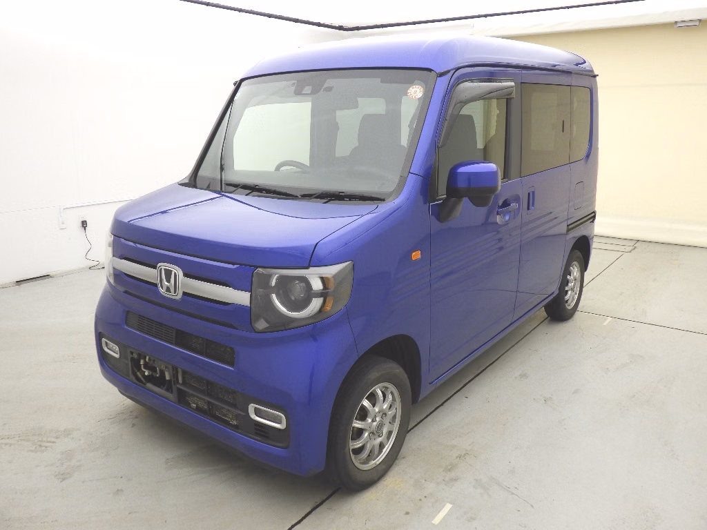 HONDA N-VAN