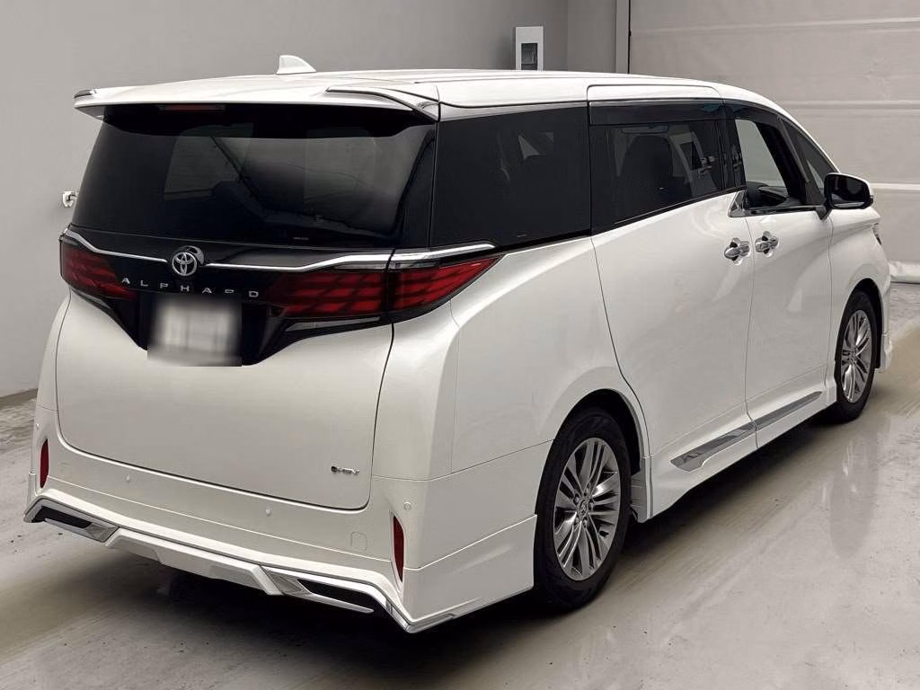 TOYOTA ALPHARD