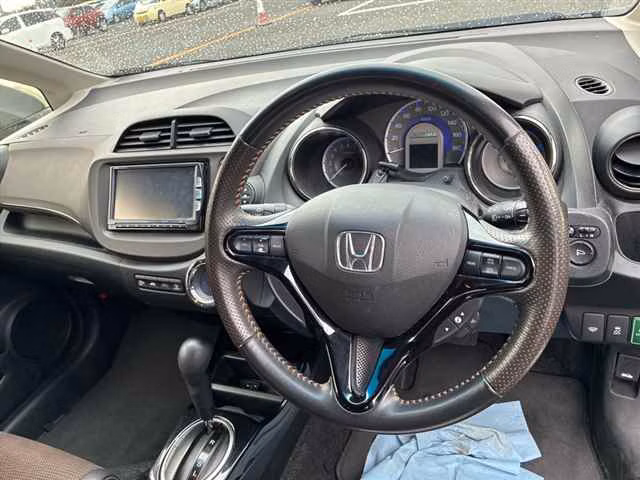 HONDA FIT SHUTTLE