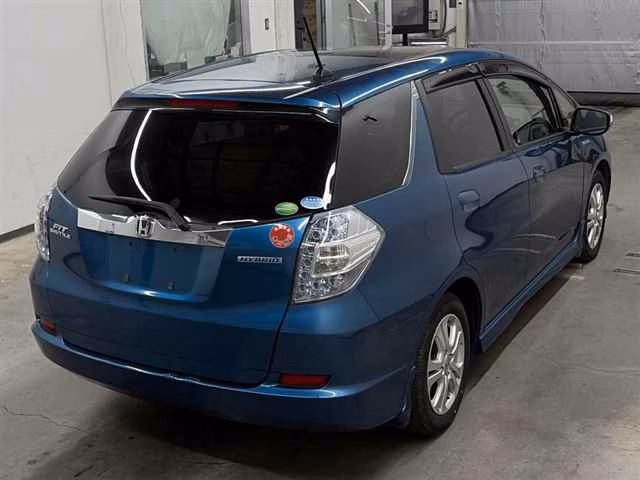 HONDA FIT SHUTTLE