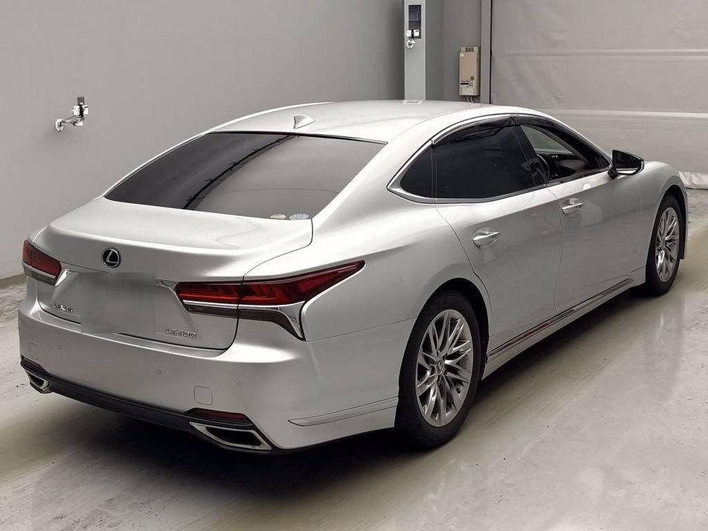 LEXUS LS500