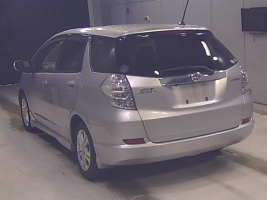 HONDA FIT SHUTTLE
