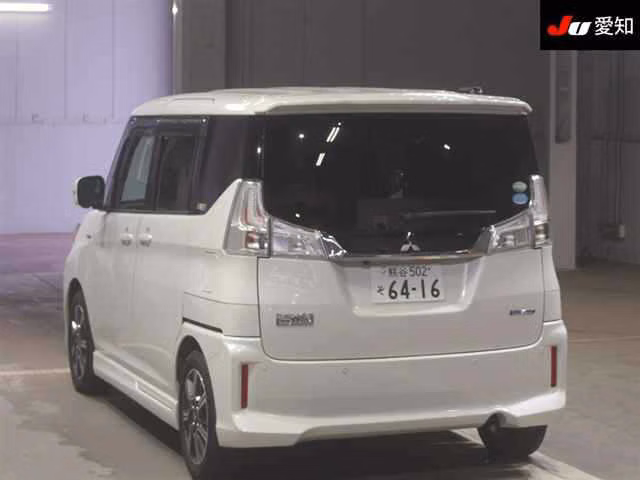 MITSUBISHI DELICA D:2