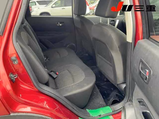 NISSAN DUALIS