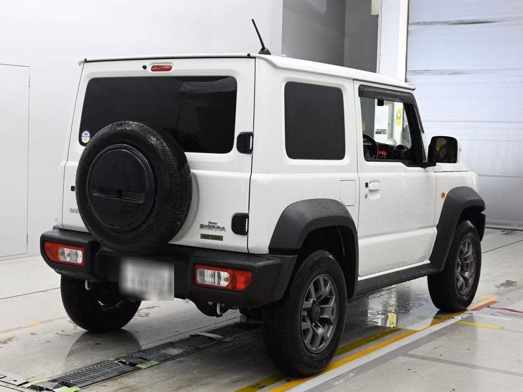 SUZUKI JIMNY SIERRA