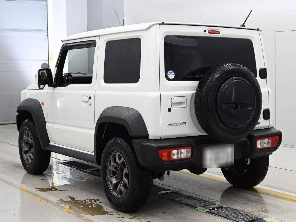 SUZUKI JIMNY SIERRA