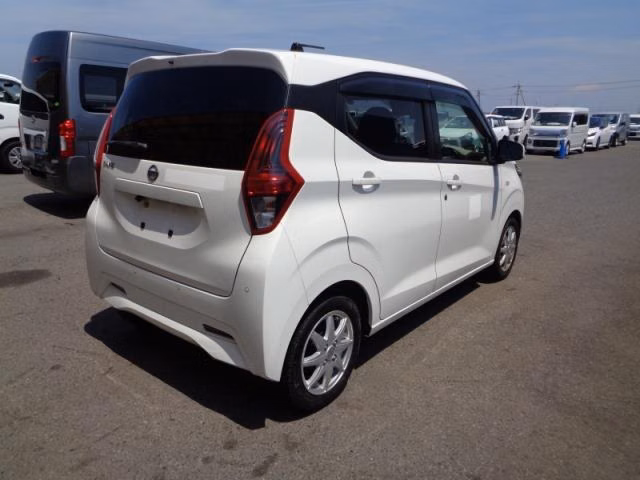 NISSAN DAYZ