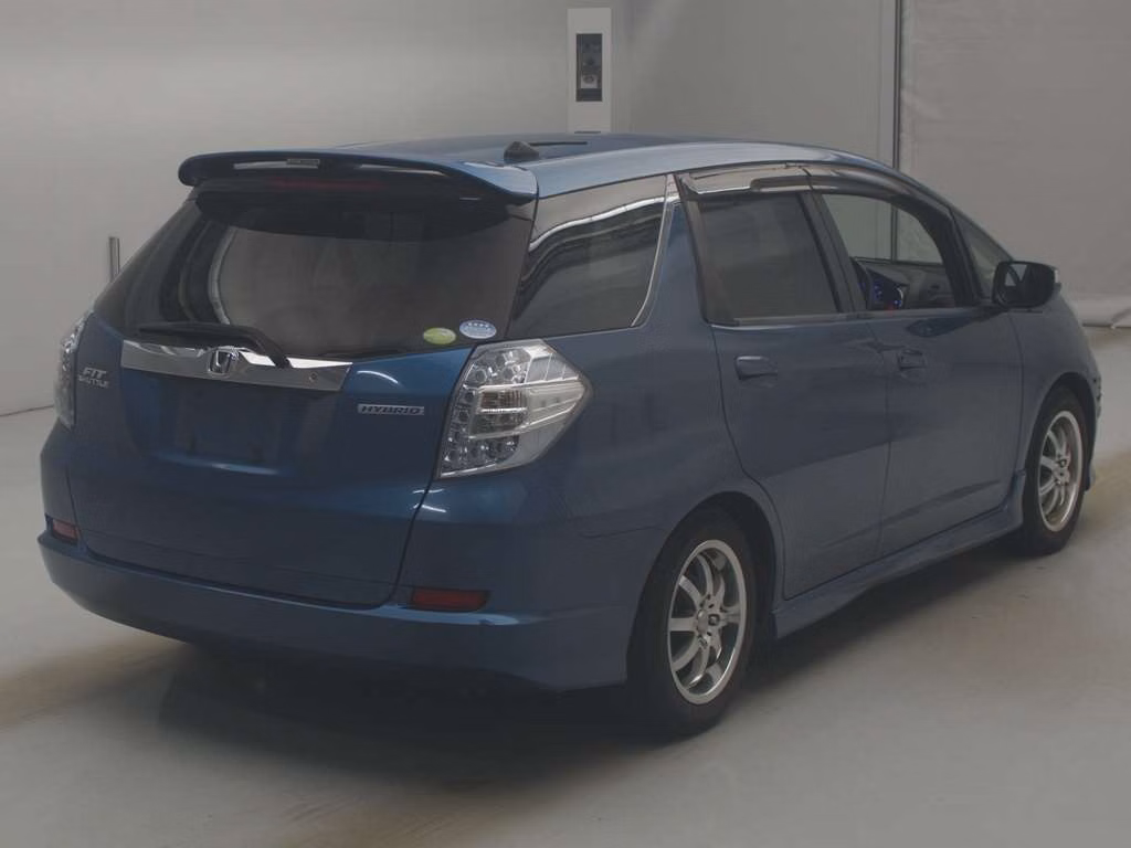 HONDA FIT SHUTTLE