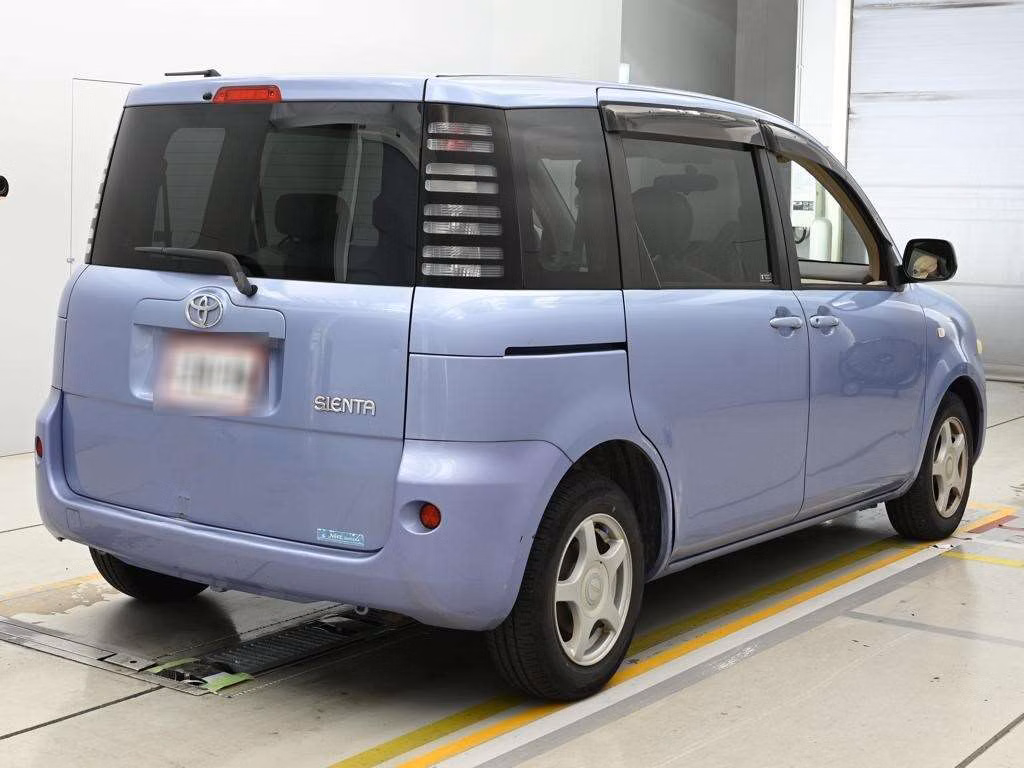 TOYOTA SIENTA