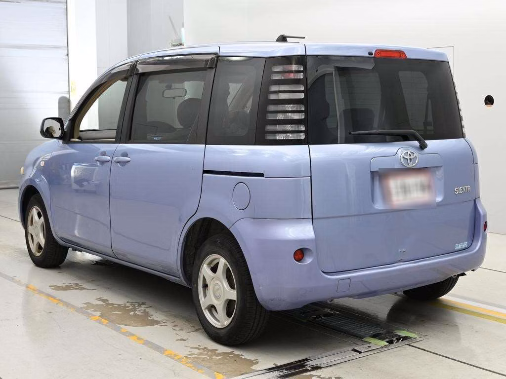 TOYOTA SIENTA