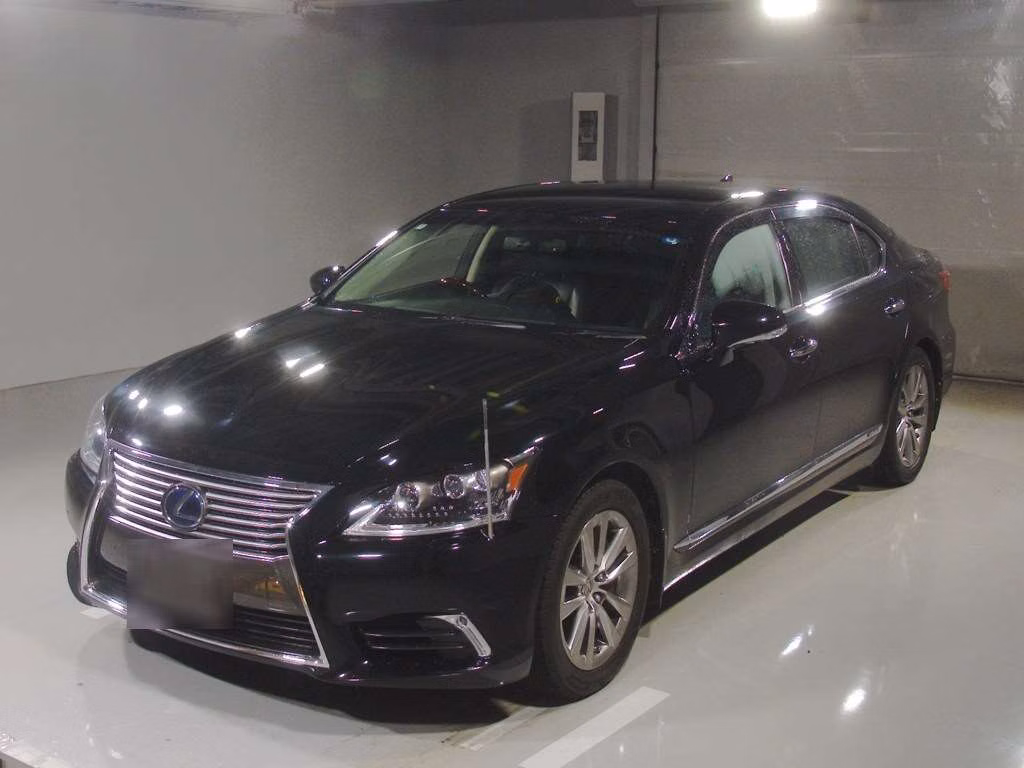 Lexus LS600h