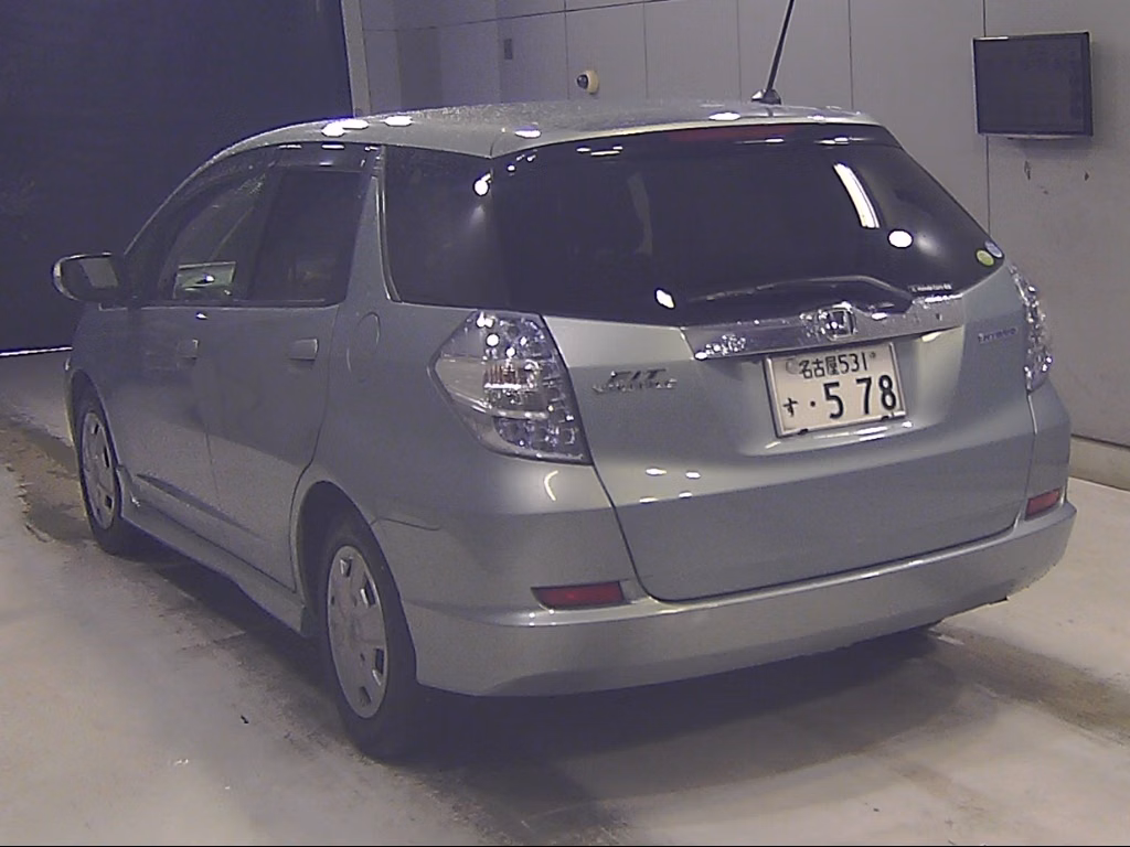 HONDA FIT SHUTTLE