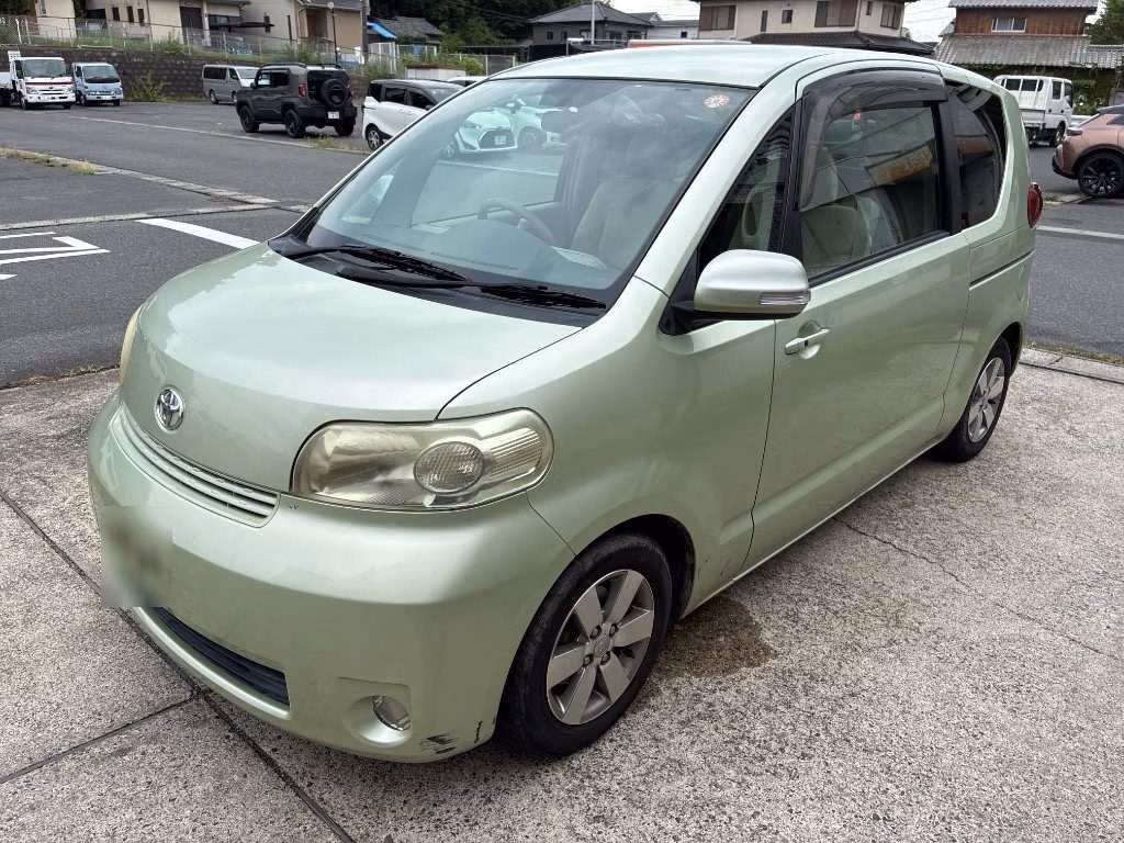 TOYOTA PORTE