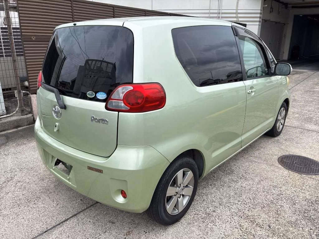 TOYOTA PORTE