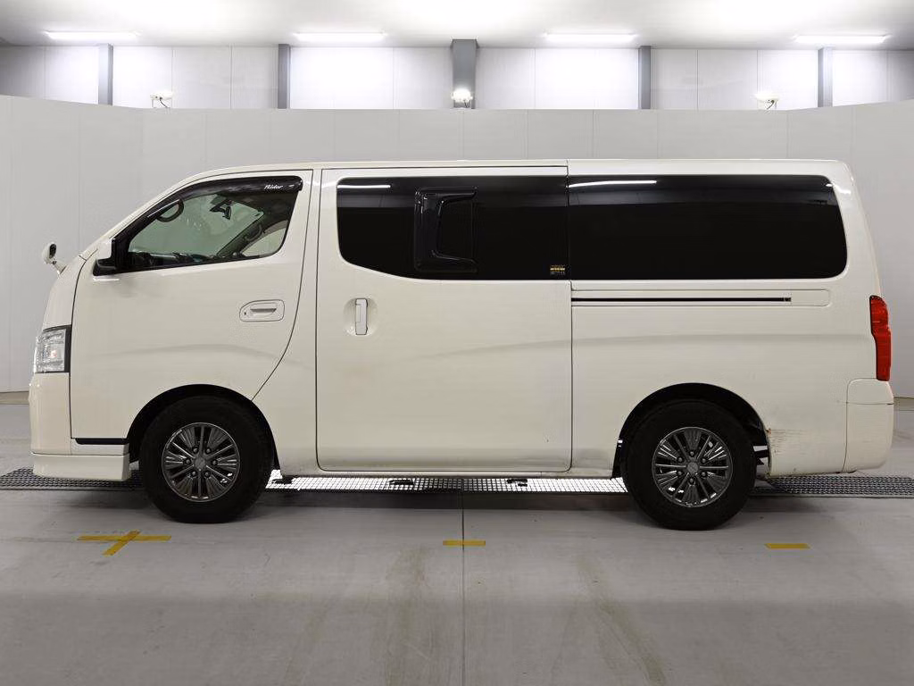 NISSAN NV350 CARAVAN