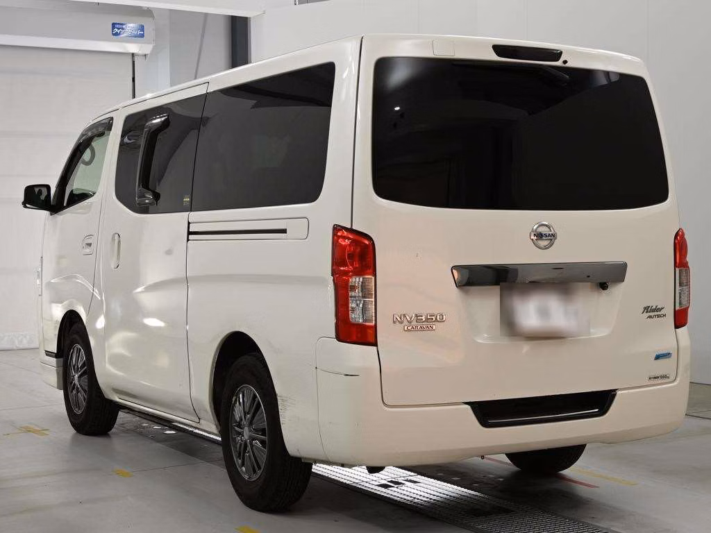 NISSAN NV350 CARAVAN