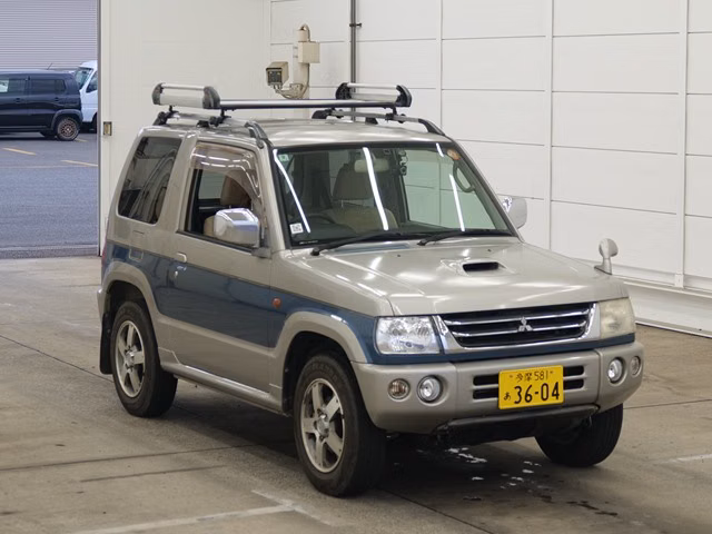 MITSUBISHI PAJERO MINI