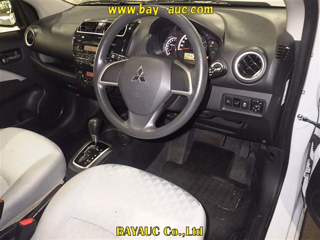 MITSUBISHI MIRAGE