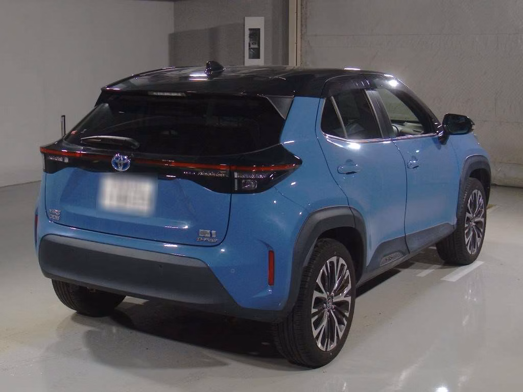 TOYOTA YARIS CROSS